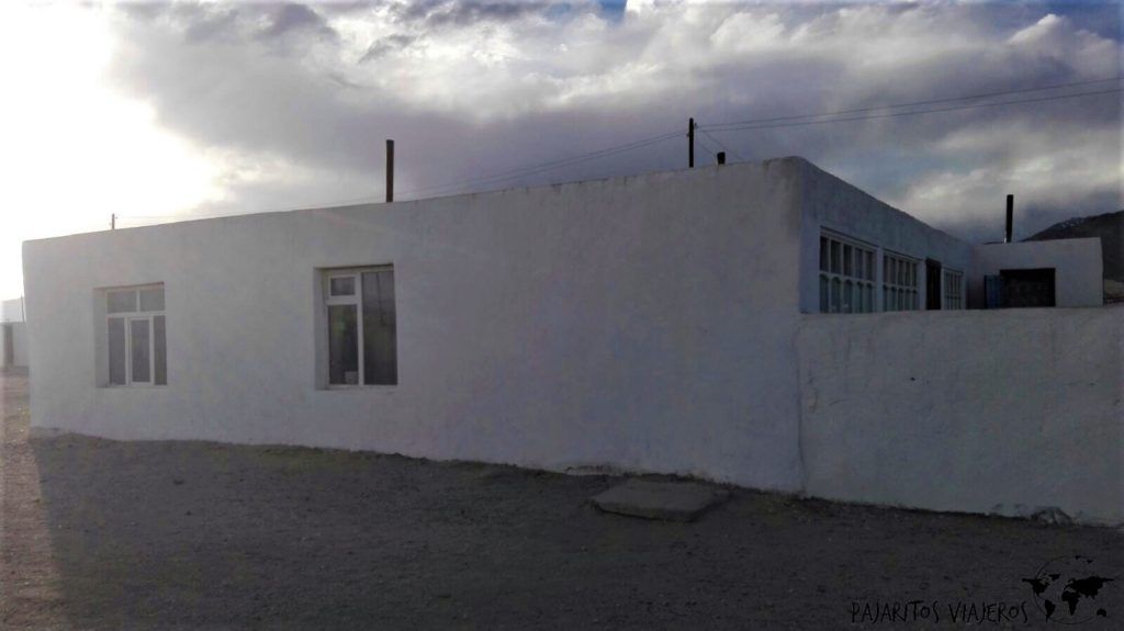 Hostal Alichur ruta pamir tayikistan viaje gluten