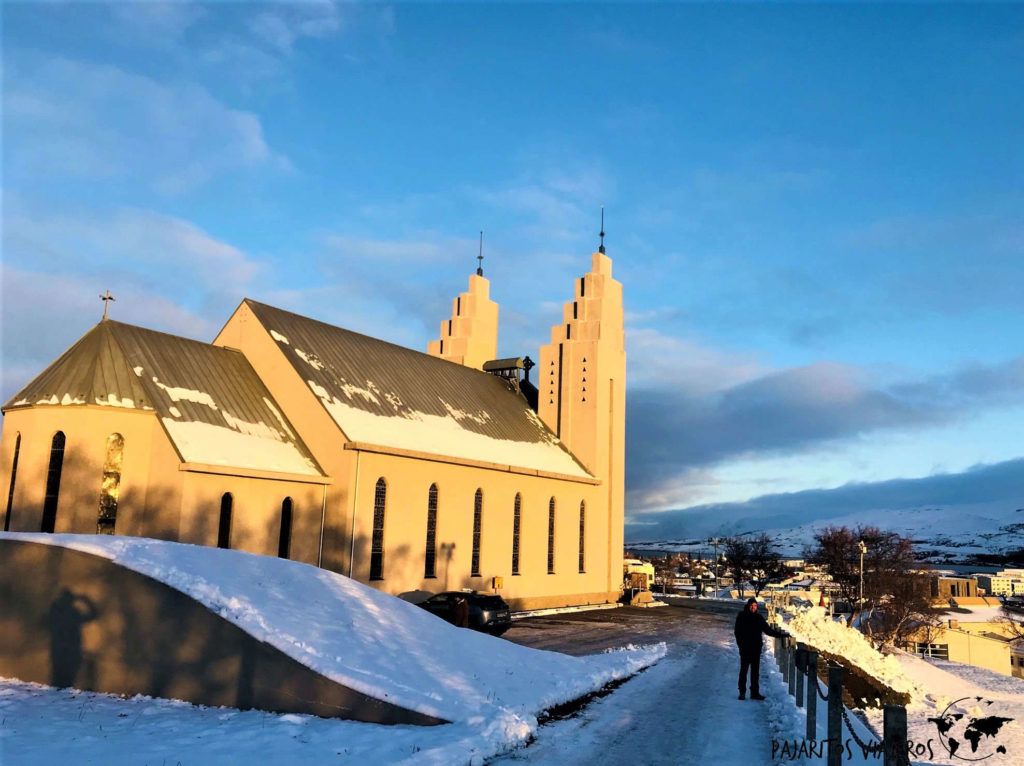 sin gluten free islandia iglesia de Akureyri