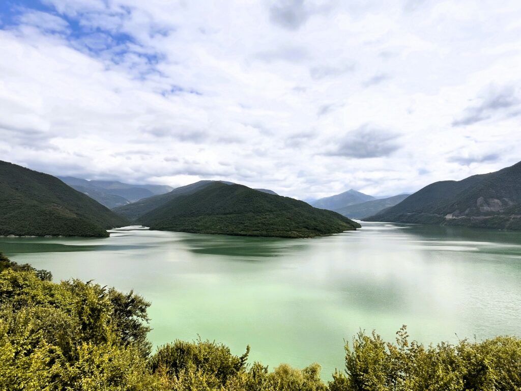Gergeti georgia kazbegi anaruri