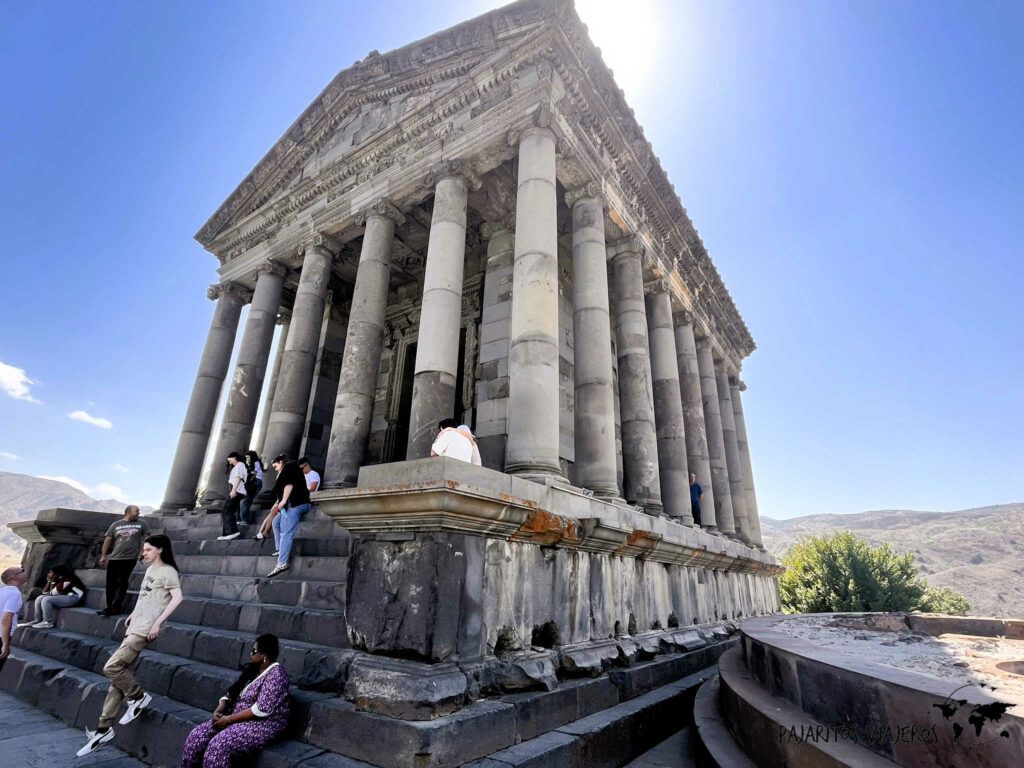Sinfonía de piedras Geghard Garni Armenia