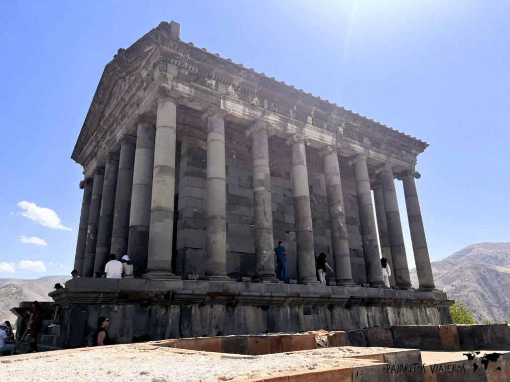 Sinfonía de piedras Geghard Garni Armenia